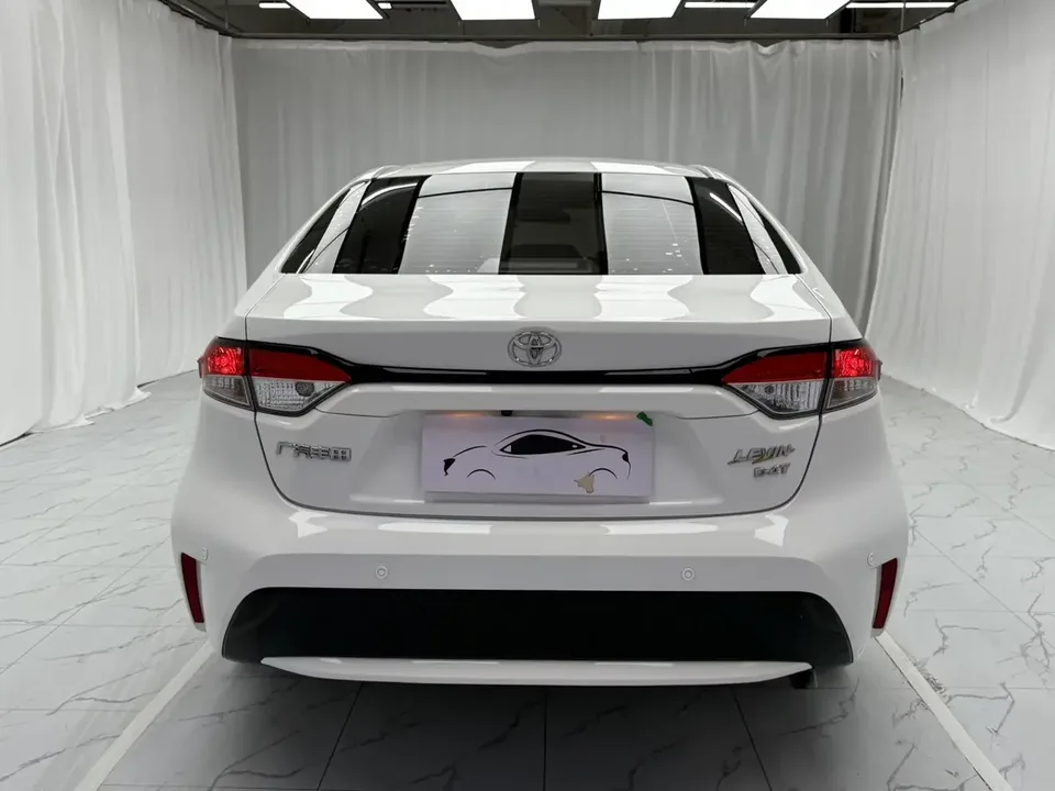 Toyota Levin Lei Ling 2022 185T CVT Deluxe Edition 2022 — миниатюра 2