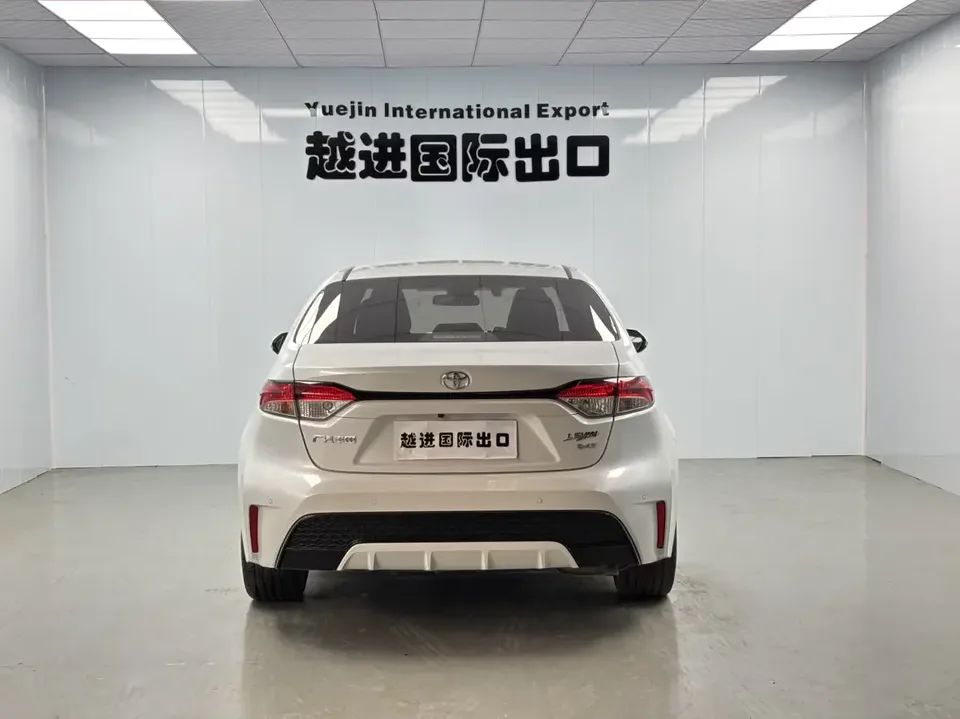 Toyota Levin Lei Ling 2022 185T CVT Sports Edition 2022 — thumbnail 2