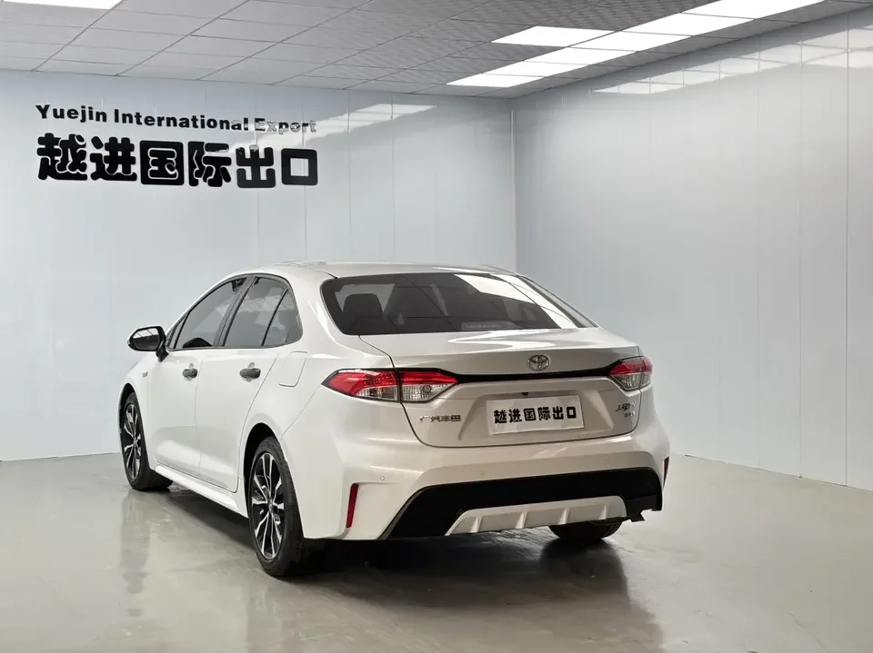 Toyota Levin Lei Ling 2022 185T CVT Sports Edition 2022 — thumbnail 4