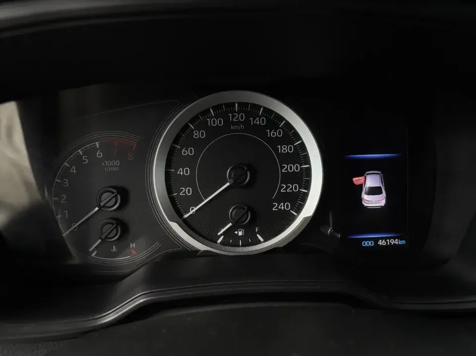 Toyota Levin Lei Ling 2022 185T CVT Sports Edition 2022 — thumbnail 5