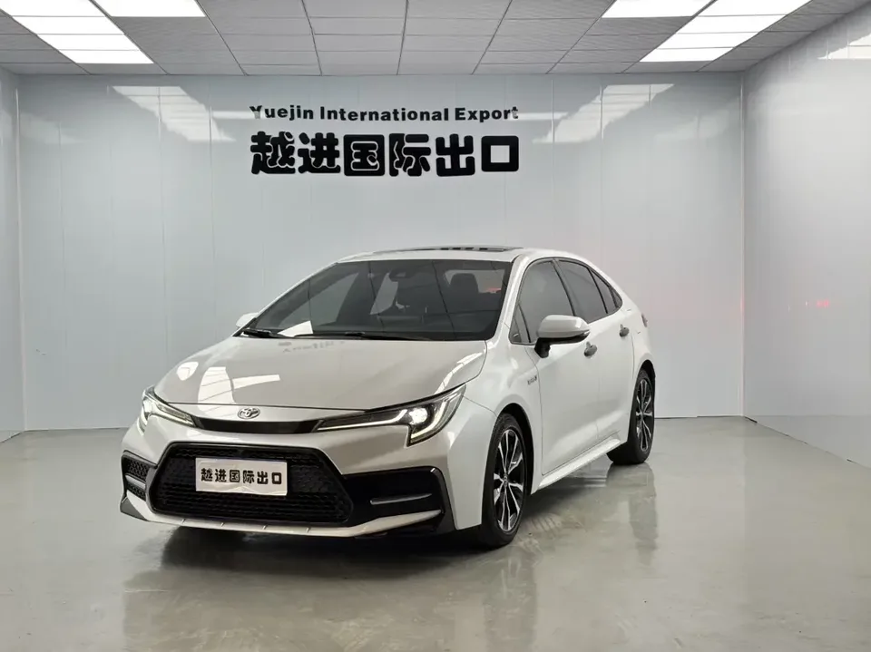 Toyota Levin Lei Ling 2022 185T CVT Sports Edition 2022 — photo 1, buy with delivery to Moscow