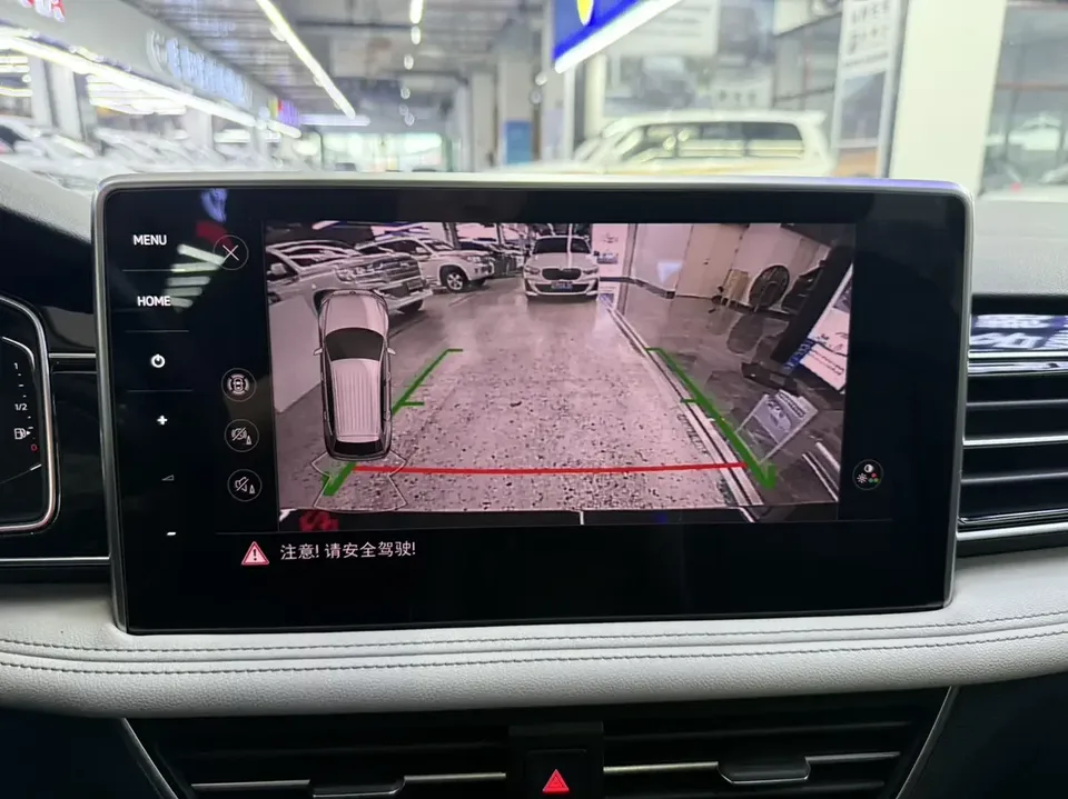 Volkswagen Tiguan L Tiguan L 2023 280TSI Limited Edition 2022 — thumbnail 2