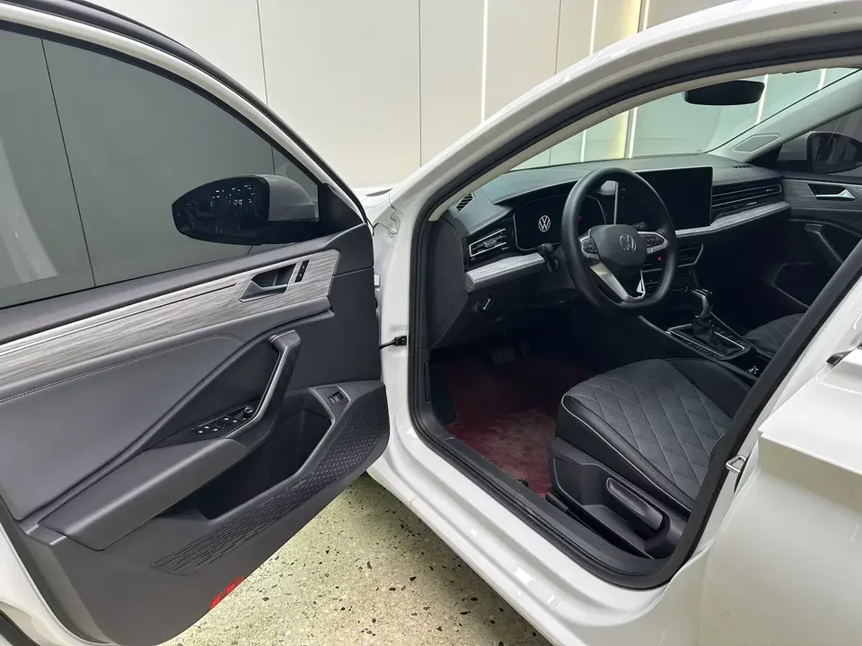 Volkswagen Sagitar Sagitar 2023 280TSI DSG Beyond Edition 2022 — thumbnail 3