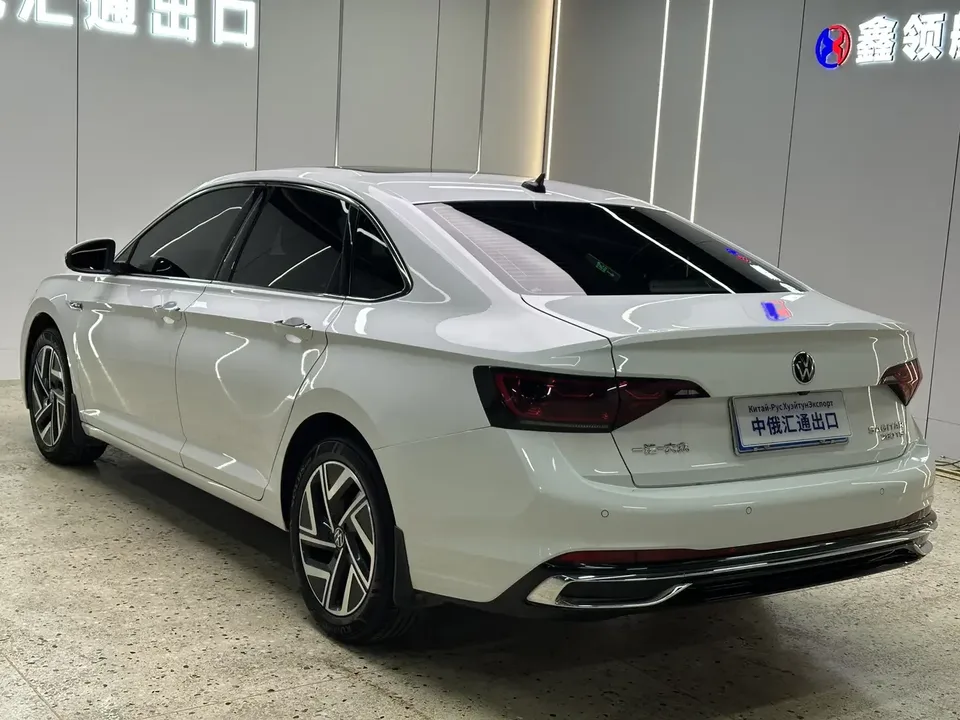Volkswagen Sagitar Sagitar 2023 280TSI DSG Beyond Edition 2022 — thumbnail 4
