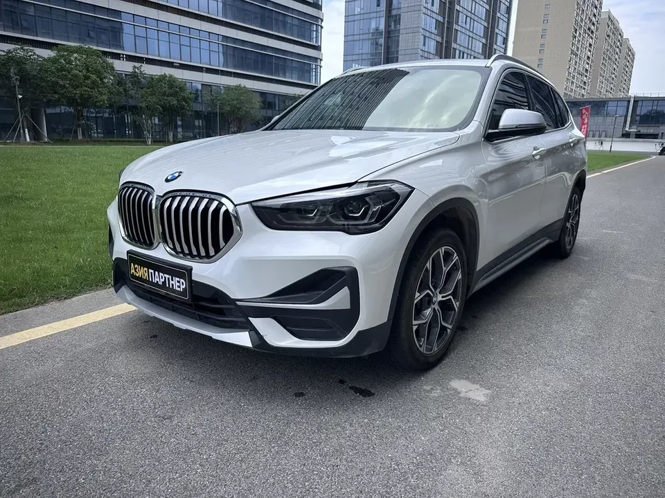 BMW X1 BMW X1 2022 sDrive20Li Fashion 2022 — photo 1, buy with delivery to Moscow