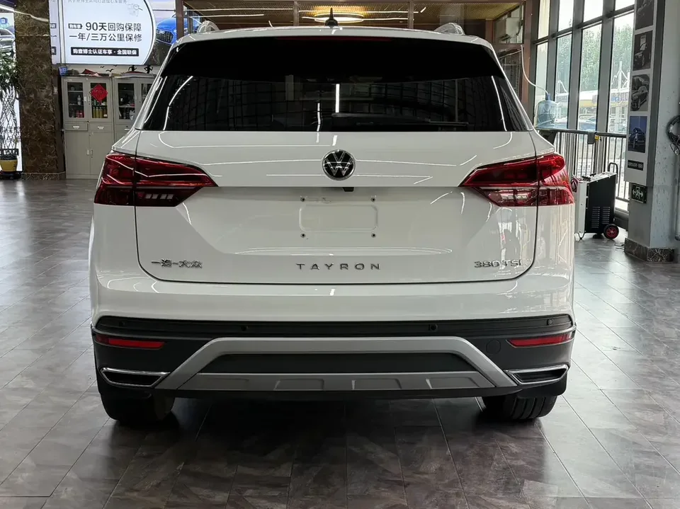 Volkswagen Tayron Tanyue 2022 280TSI 2WD Luxury Smart Edition 2022 — thumbnail 2