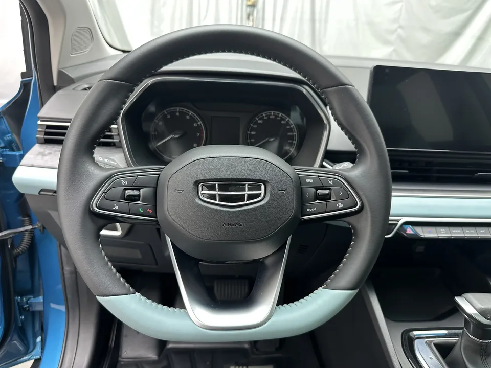 Geely Emgrand S Emgrand S 2022 1.4T CVT Crossover Player Edition 2022 — thumbnail 4