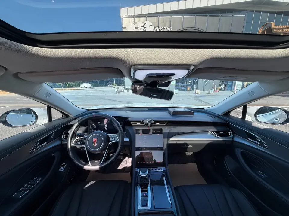 Hongqi H5 Hongqi H5 2023 1.5T DCT Zhilian Qiyun Edition 2023 — миниатюра 3