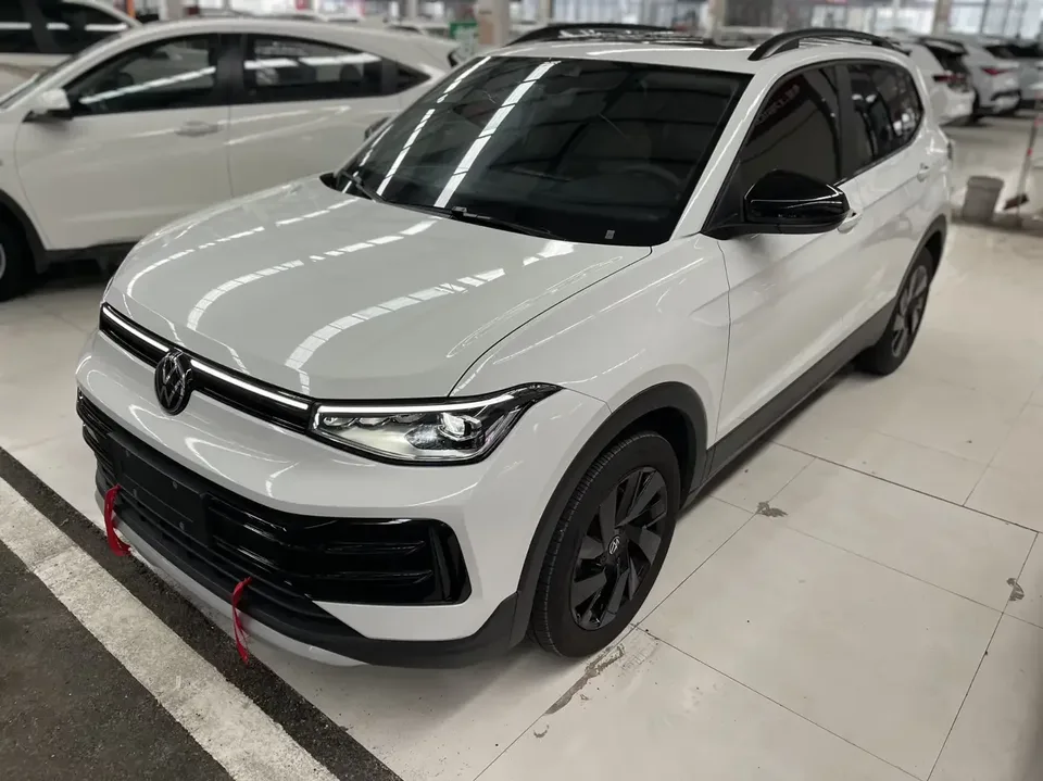 Volkswagen Tharu tuyue 2026 New 1.5L Ruixiang Edition 2026 — photo 1, buy with delivery to Moscow