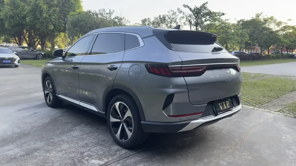 BYD Song PLUS DM Song PLUS DM 2021 DM-i 110KM 2WD Flagship PLUS 2023 — thumbnail 2