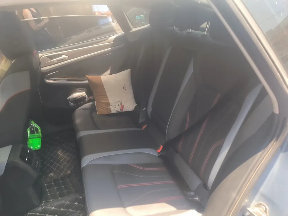 Volkswagen Lamando Lingdu 2022 Lingdu L 280TSI DSG Cool Edition 2022 — thumbnail 3