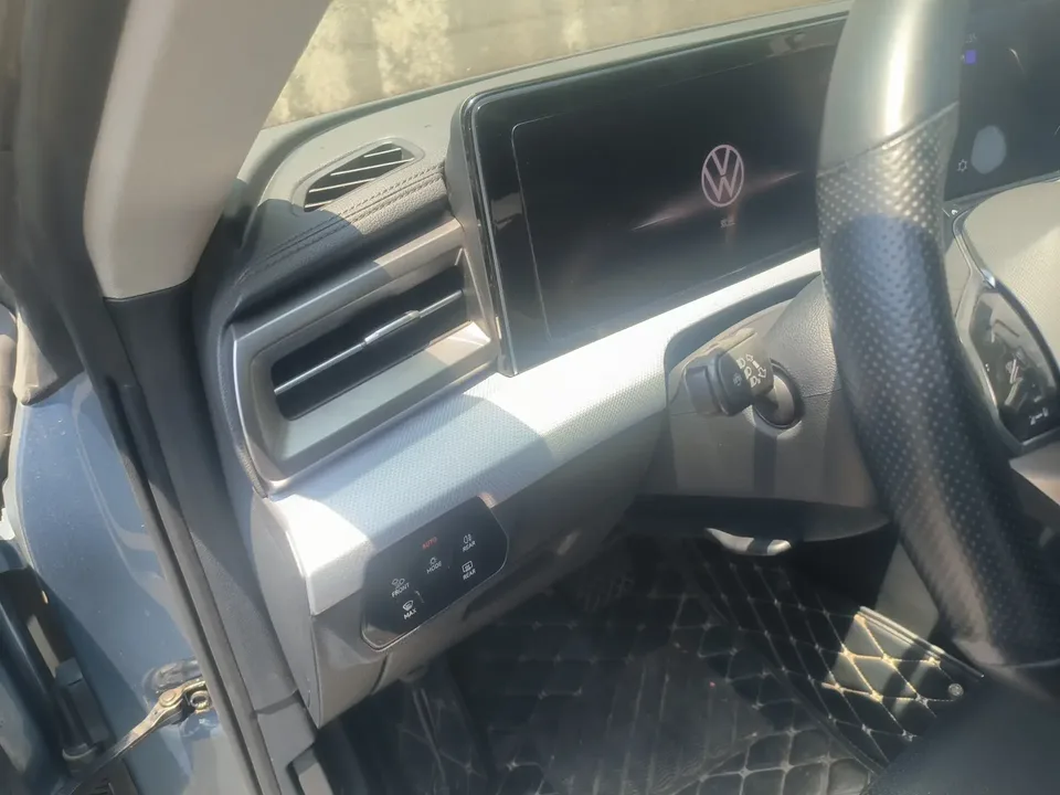 Volkswagen Lamando Lingdu 2022 Lingdu L 280TSI DSG Cool Edition 2022 — thumbnail 4