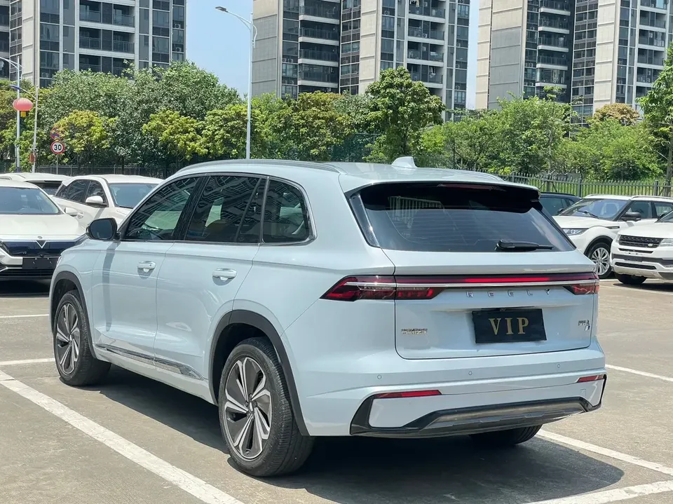 Geely Monjaro Xingyue L 2022 1.5T Thor HiF Hybrid Edition Super Fast 2022 — миниатюра 2