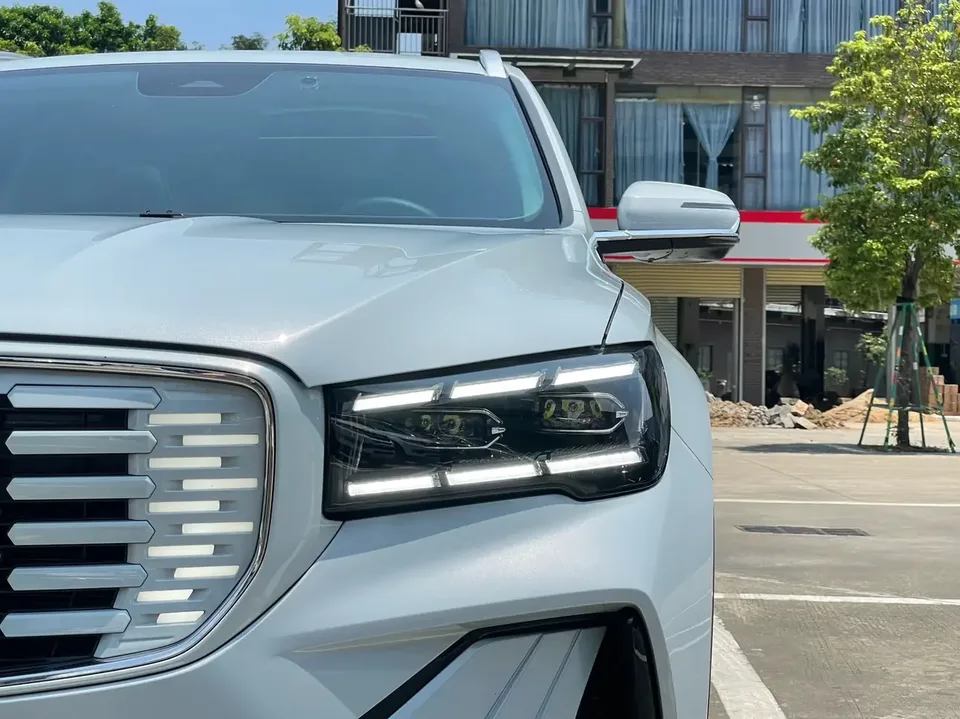 Geely Monjaro Xingyue L 2022 1.5T Thor HiF Hybrid Edition Super Fast 2022 — миниатюра 3