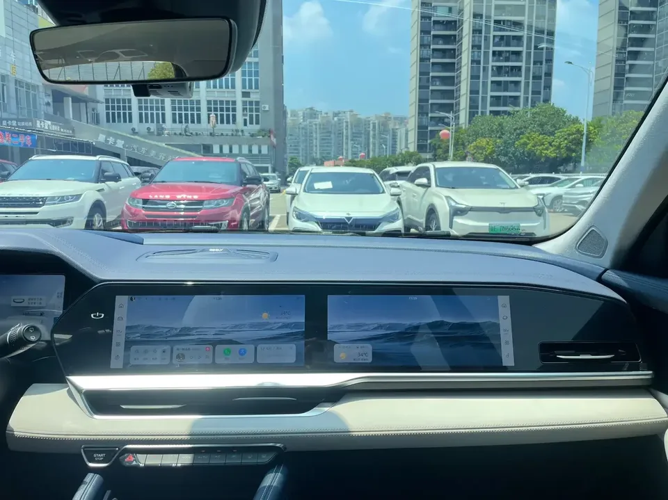 Geely Monjaro Xingyue L 2022 1.5T Thor HiF Hybrid Edition Super Fast 2022 — миниатюра 5