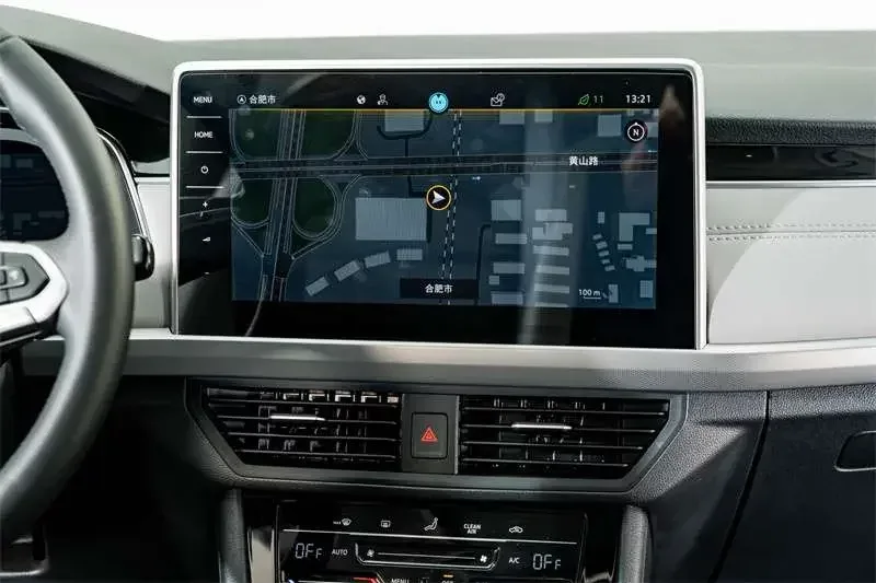Volkswagen Bora Bora 2023 300TSI DSG Premium Edition 2023 — thumbnail 4