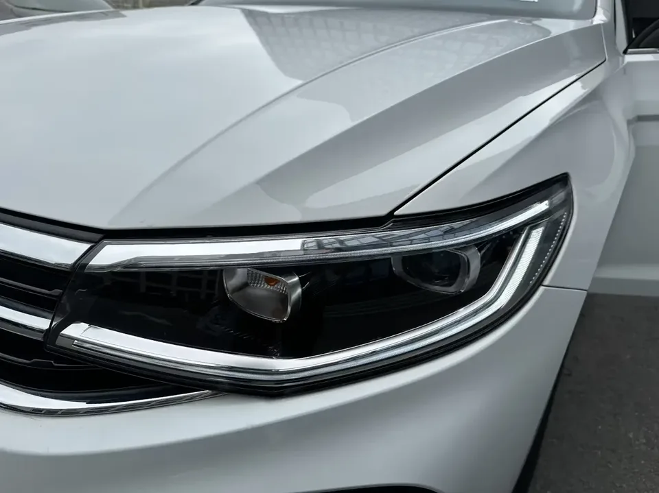 Volkswagen Bora Bora 2025 300TSI DSG Premium Edition 2025 — миниатюра 3