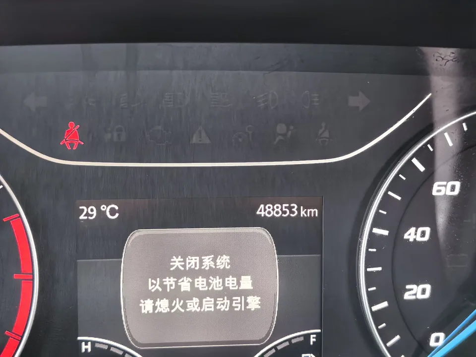Jiangling Fushun Fushun 2023 2.0T manual diesel mid-axle mid-top commercial multi-purpose passenger car 7 seats 2025 — thumbnail 3