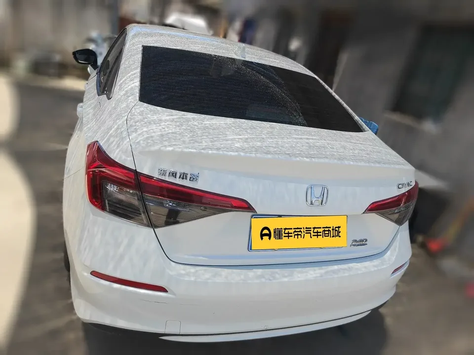 Honda CIVIC Civic 2023 240TURBO CVT Power Edition 2025 — миниатюра 2