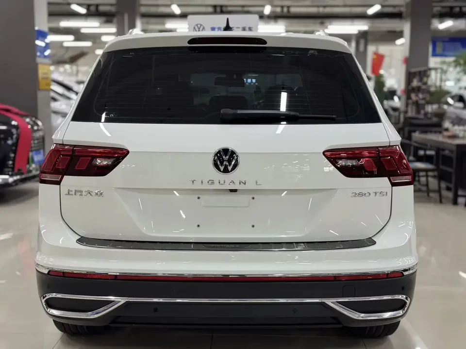 Volkswagen Tiguan L Tiguan L 2023 280TSI Limited Edition 2023 — thumbnail 2