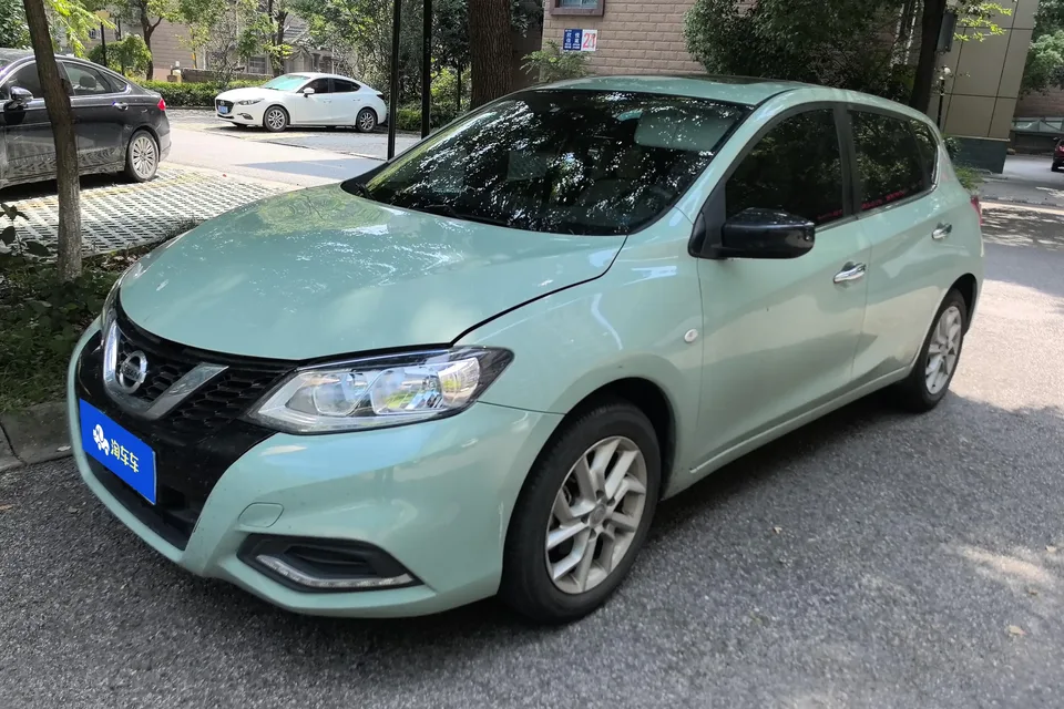 Nissan Tiida Tiida 2024 1.6L CVT Cool Edition 2024 — photo 1, buy with delivery to Moscow