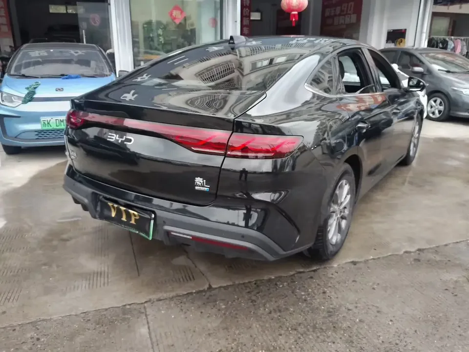 BYD Qin L DM Qin L DM 2025 Intelligent Driving Edition DM-i 80KM Leading Edition 2025 — thumbnail 4
