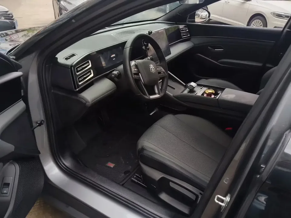 BYD Qin L DM Qin L DM 2025 Intelligent Driving Edition DM-i 80KM Leading Edition 2025 — thumbnail 5