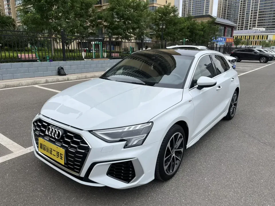 Audi A3 Audi A3 2021 Sportback 35 TFSI: A progressive sports model 2022 — photo 1, buy with delivery to Moscow