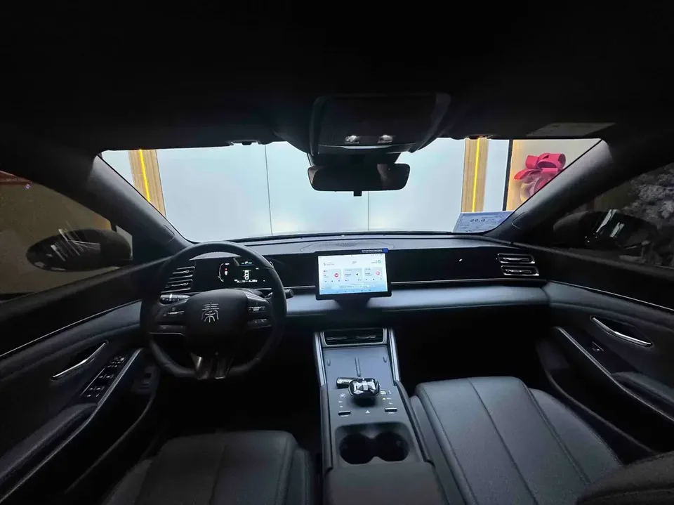 BYD Qin L DM Qin L DM 2024 DM-i 80KM Leading Type 2025 — thumbnail 5