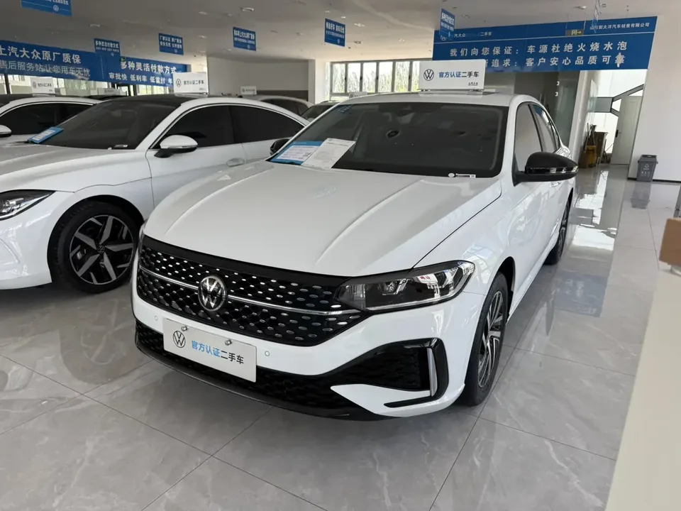 Volkswagen Lavida Lavida 2024 300TSI DSG Starry Sky Leading Edition 2024 — фото 1, купить с доставкой в Москву