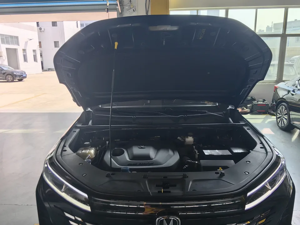 Changan CS75PLUS Changan CS75 PLUS 2023 The third generation 1.5T automatic premium model 2024 — thumbnail 5