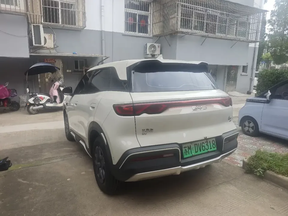 BYD Yuan Up Yuan UP 2025 Smart Driving Edition 401KM Vitality Edition 2025 — thumbnail 4