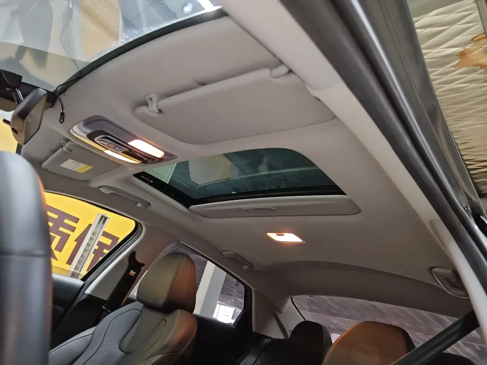 Hyundai Elantra Elantra 2023 1.5L CVT LUX Premium Edition 2025 — thumbnail 5