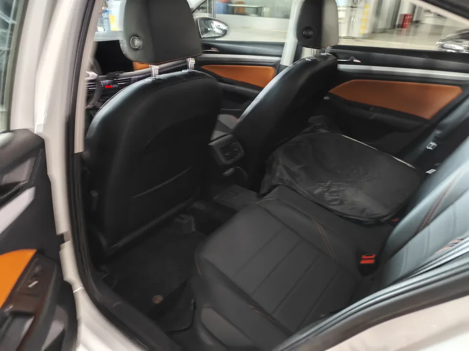 Volkswagen Bora Bora 2025 200TSI DSG Joyride Navigation Edition 2025 — thumbnail 3