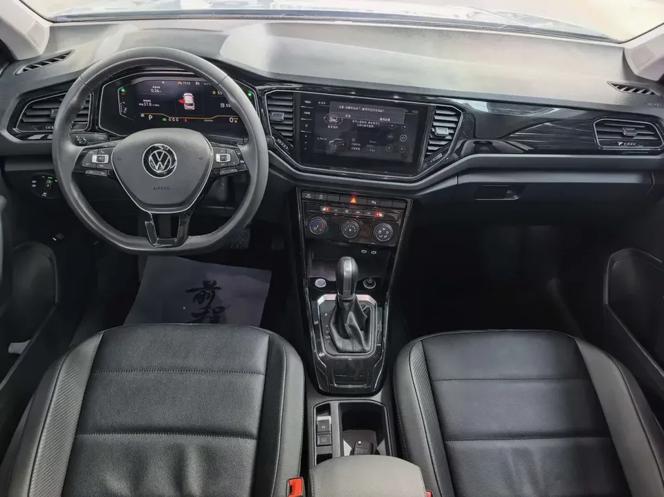 Volkswagen T-Roc TANG 2022 280TSI DSG 2WD Comfort PLUS 2022 — thumbnail 3