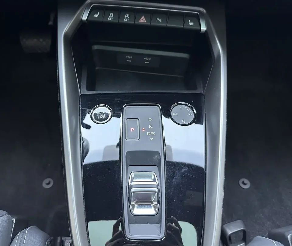 Audi A3 Audi A3 2022 A3L Limousine 35 TFSI Stylish Sports 2022 — thumbnail 3