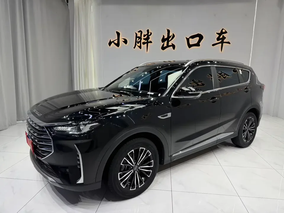 Jetour Jietu X70 PLUS Jietu X70 PLUS 2022 1.5T CVT 7-seater 2022 — photo 1, buy with delivery to Moscow