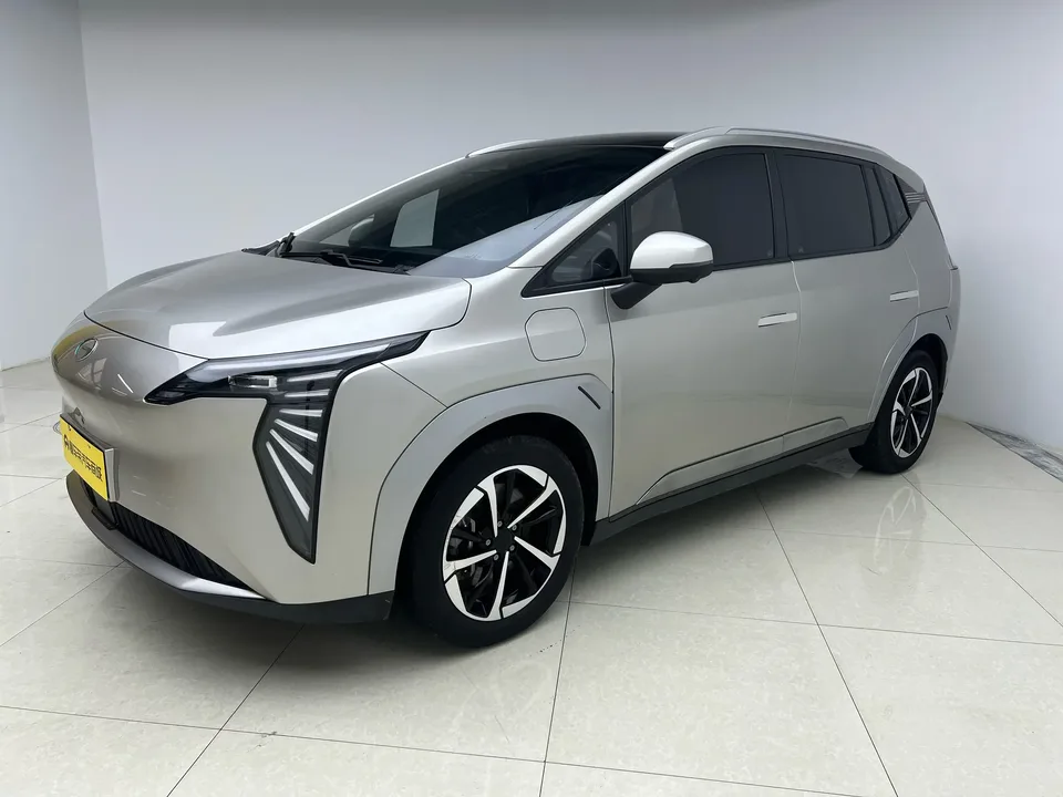 AION Y AION Y 2023 AION Y Younger Star Edition 2024 — photo 1, buy with delivery to Moscow