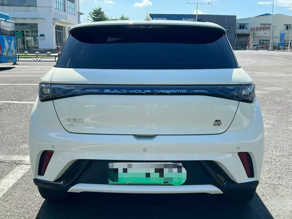 BYD Dolphin dolphin 2023 Fashion version 2022 — thumbnail 2