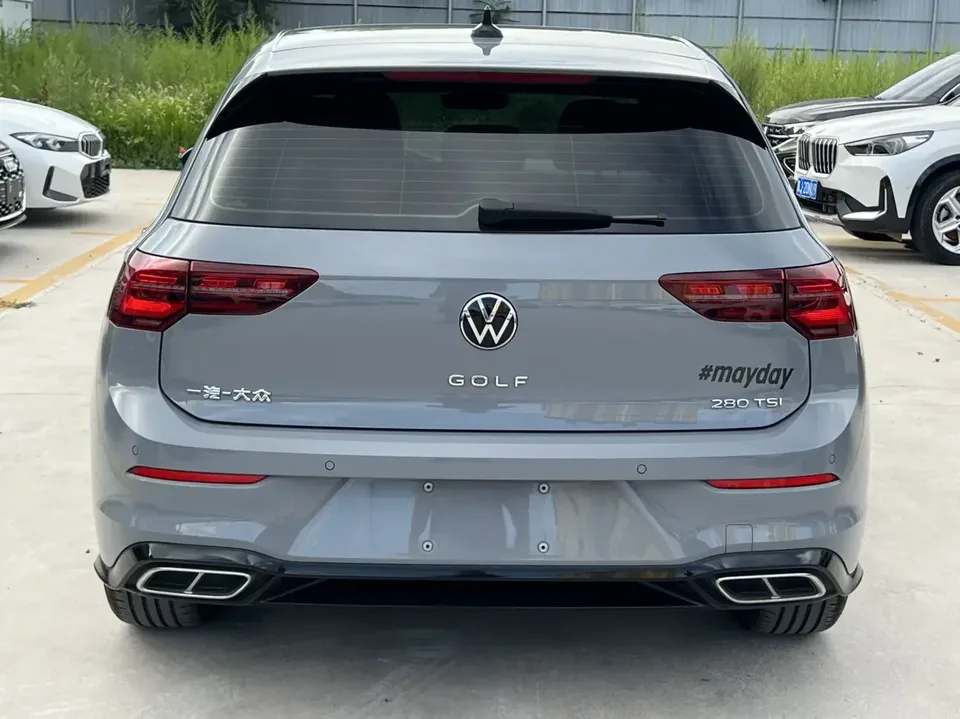 Volkswagen Golf golf 2023 280TSI DSG R-Line facelift 2023 — thumbnail 2