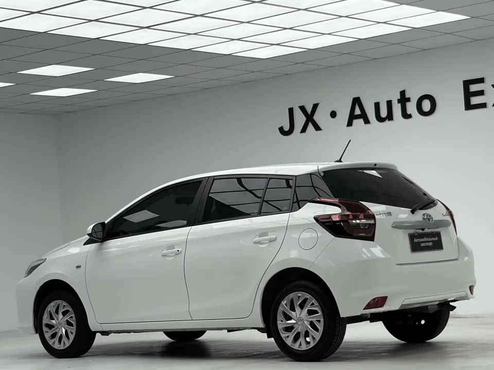 Toyota Vios FS Vios FS 2021 1.5L CVT Fengchi Edition 2023 — thumbnail 2