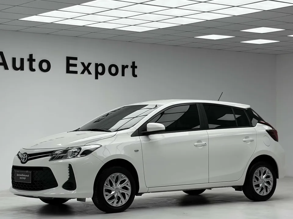 Toyota Vios FS Vios FS 2021 1.5L CVT Fengchi Edition 2023 — thumbnail 3