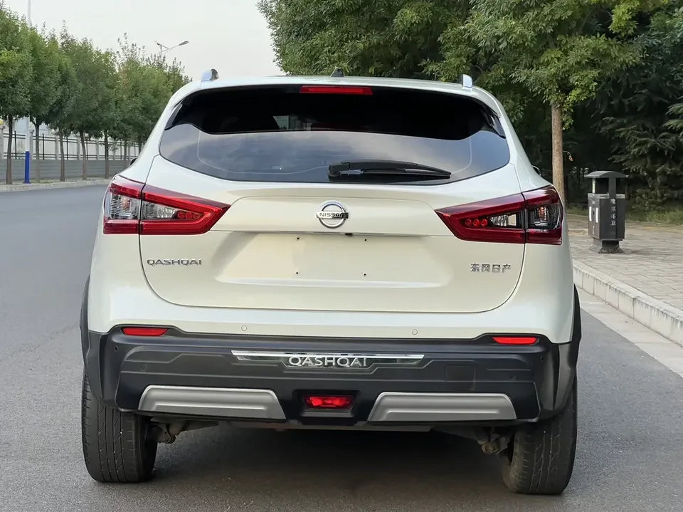 Nissan Qashqai Qashqai 2022 2.0L XV Prem. Deluxe Edition 2022 — thumbnail 2