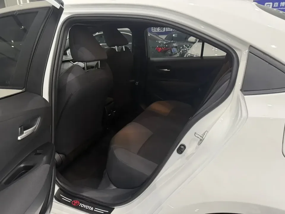 Toyota Levin Lei Ling 2022 185T CVT Deluxe Edition 2022 — thumbnail 5
