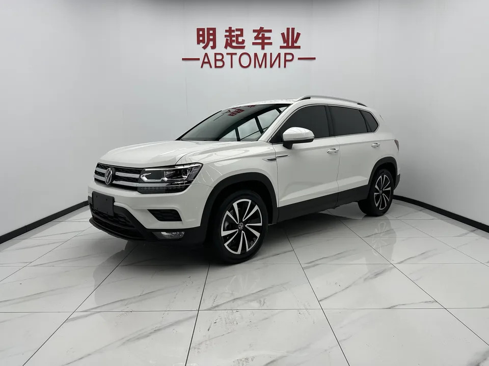 Volkswagen Tharu tuyue 2022 280TSI 2WD Deluxe Edition 2022 — photo 1, buy with delivery to Moscow