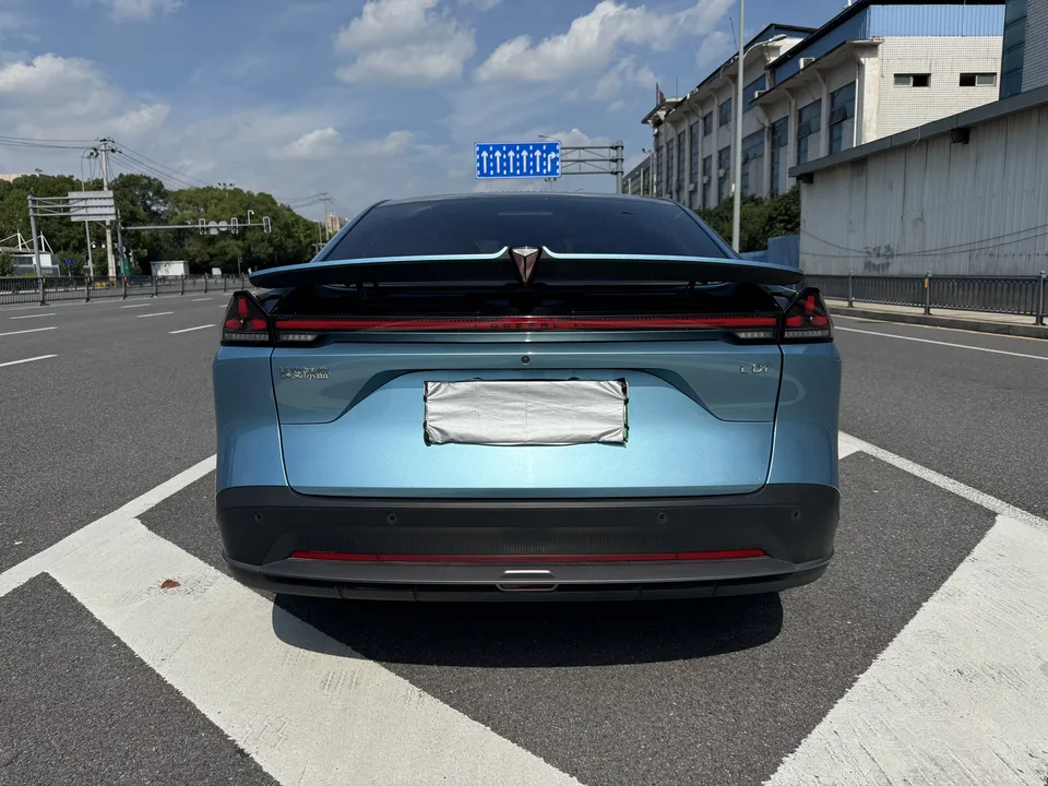 Deepal dark blue L07 Dark blue L07 2025 230Max Deep Blue Intelligent Driving AD PRO Edition 2024 — thumbnail 2
