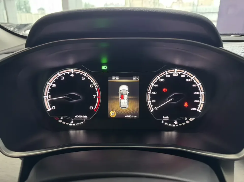 Geely Coolray SX11 Binyue 2021 240T DCT Diamond Edition 2022 — thumbnail 4