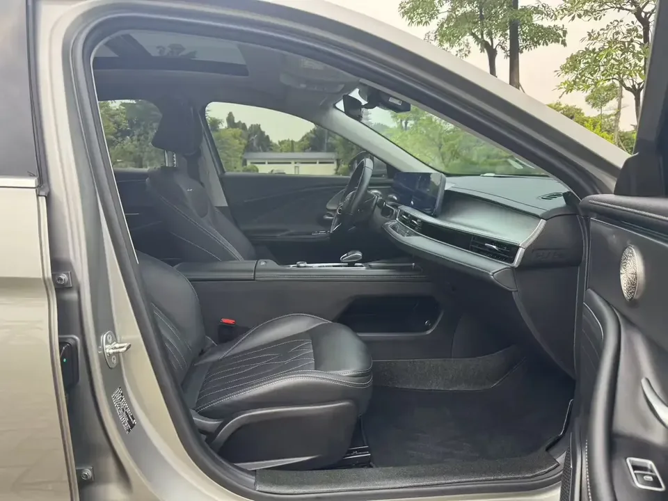 Chery Arrizo 8 Arrizo 8 2022 1.6TGDI DCT 2024 — thumbnail 3