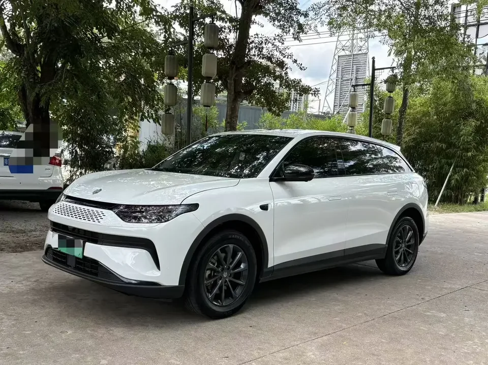 Leapmotor Zero running C11 Zero running C11 2023 Extended Range 200 Comfort Edition 2023 — photo 1, buy with delivery to Moscow