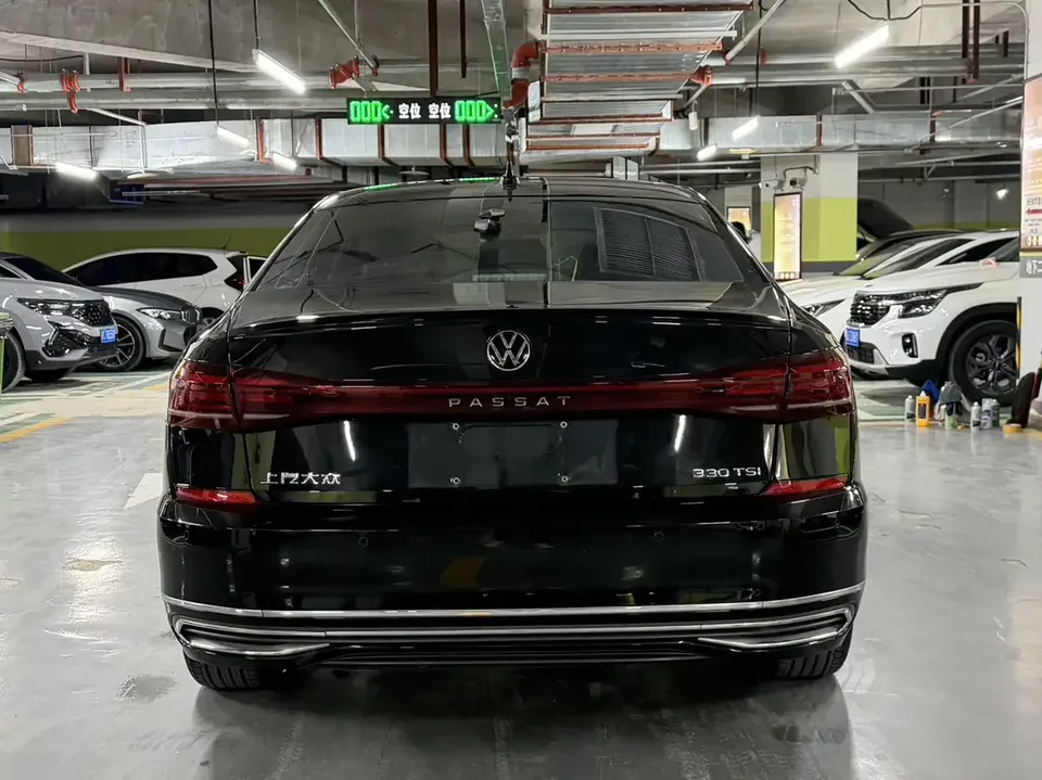 Volkswagen Passat Passat 2022 280TSI Elite Edition 2022 — thumbnail 2